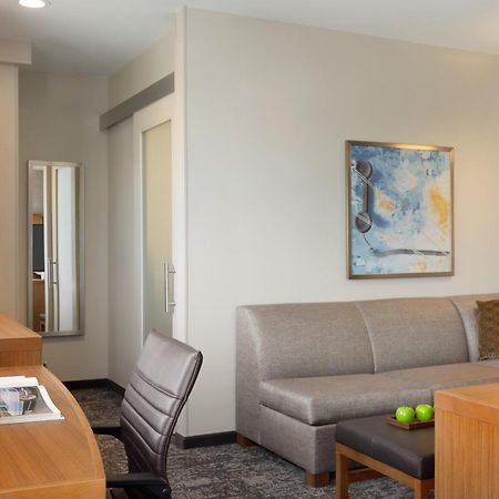 Hyatt Place Houston Downtown Exterior photo
