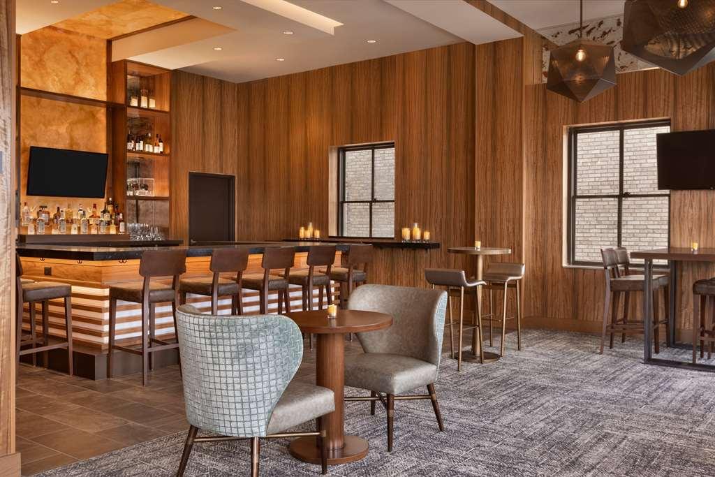 Hyatt Place Houston Downtown Restaurant photo